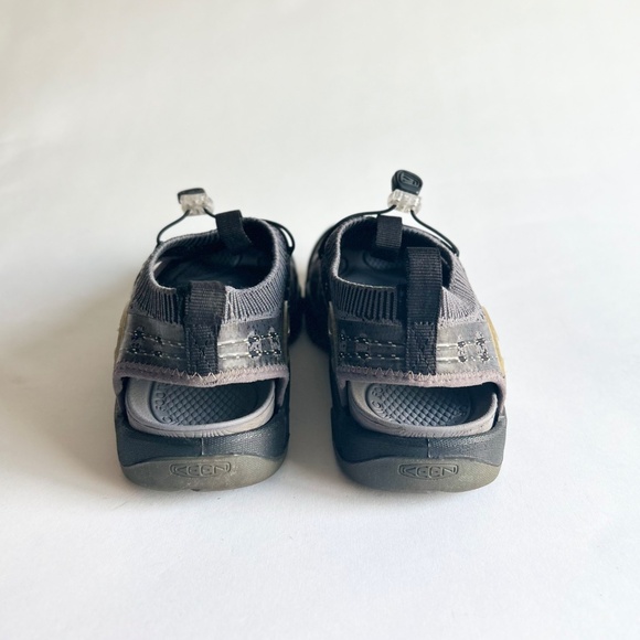 Keen Grey Black Textile Black Rubber Outsole Sneakers Sandals size 8. - Picture 8 of 14